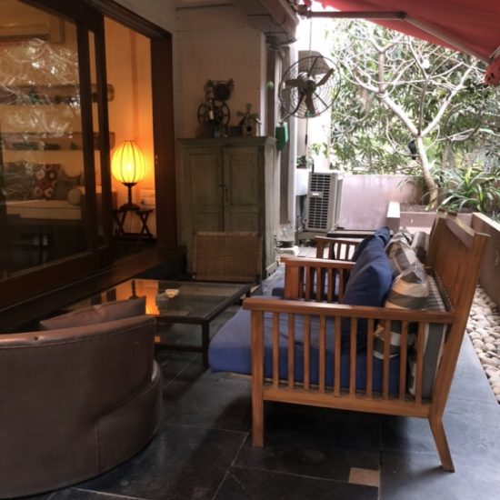 properties bandra khar santacruz